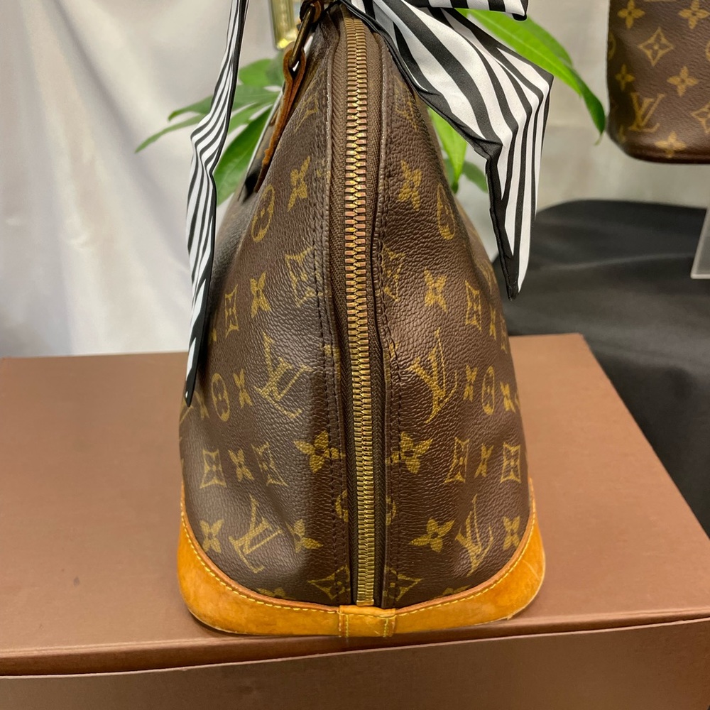 DEAL OF THE DAY LV ALMA & WALLET 5PC SET - Picture 4 of 5